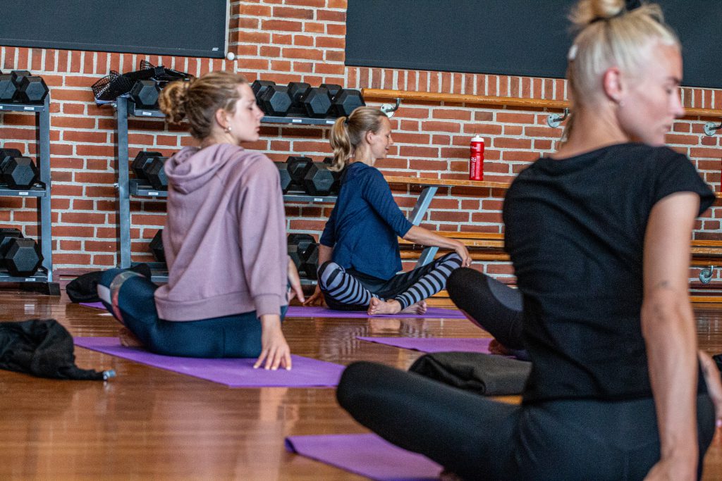 yoga nordjyllands idrætshøjskole